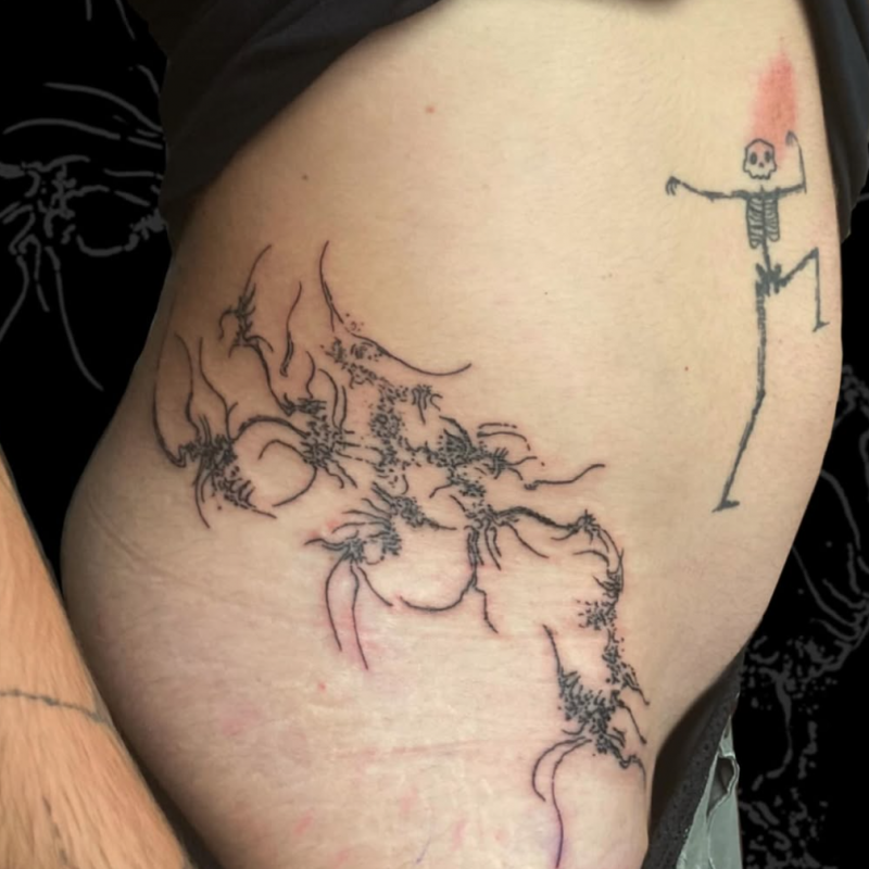 tatouage cyber similisée lyon tatouage eurotrash lyon