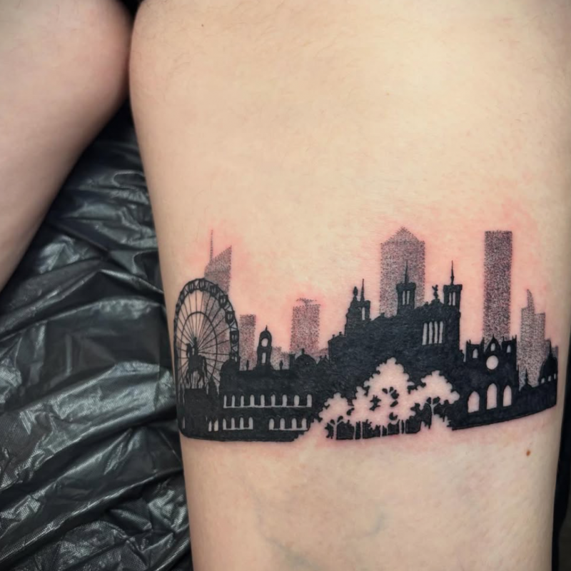 tatoueur réalisme lyon tatoueur blackwork lyon tatoueur semi réalisme lyon tatoueur dotwork lyon