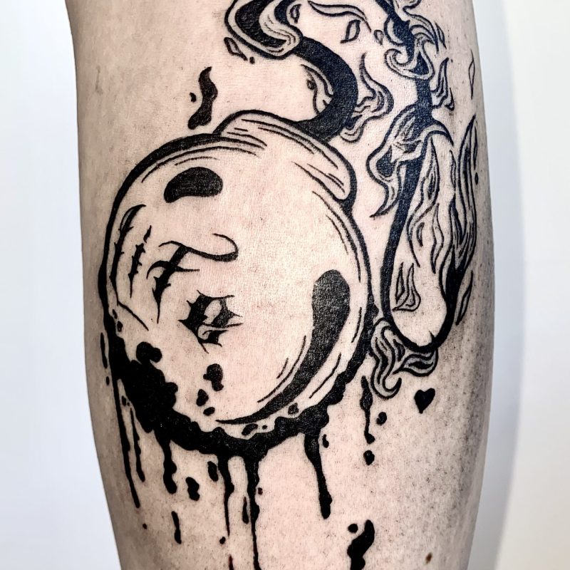 tattoo lyon blackwork