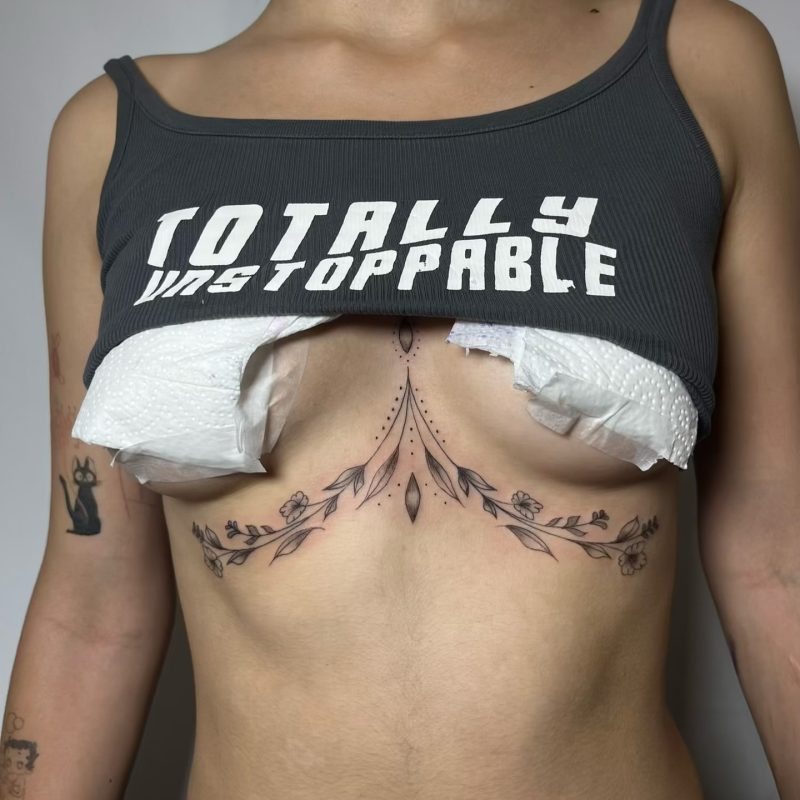 tatouage lyon blackwork lettrage