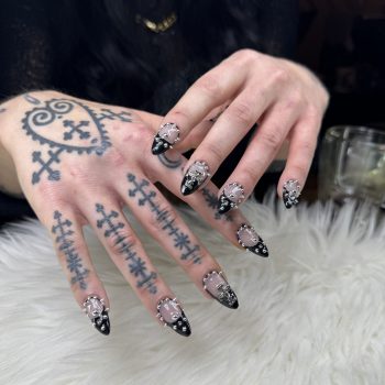 Samantha Vonviper Nail Art